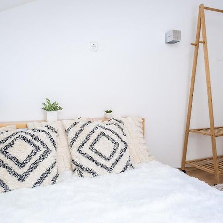 Sziklai Apartman Veszprém Екстериор снимка