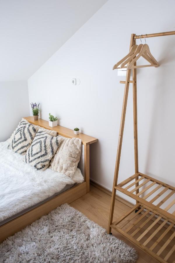 Sziklai Apartman Veszprém Екстериор снимка