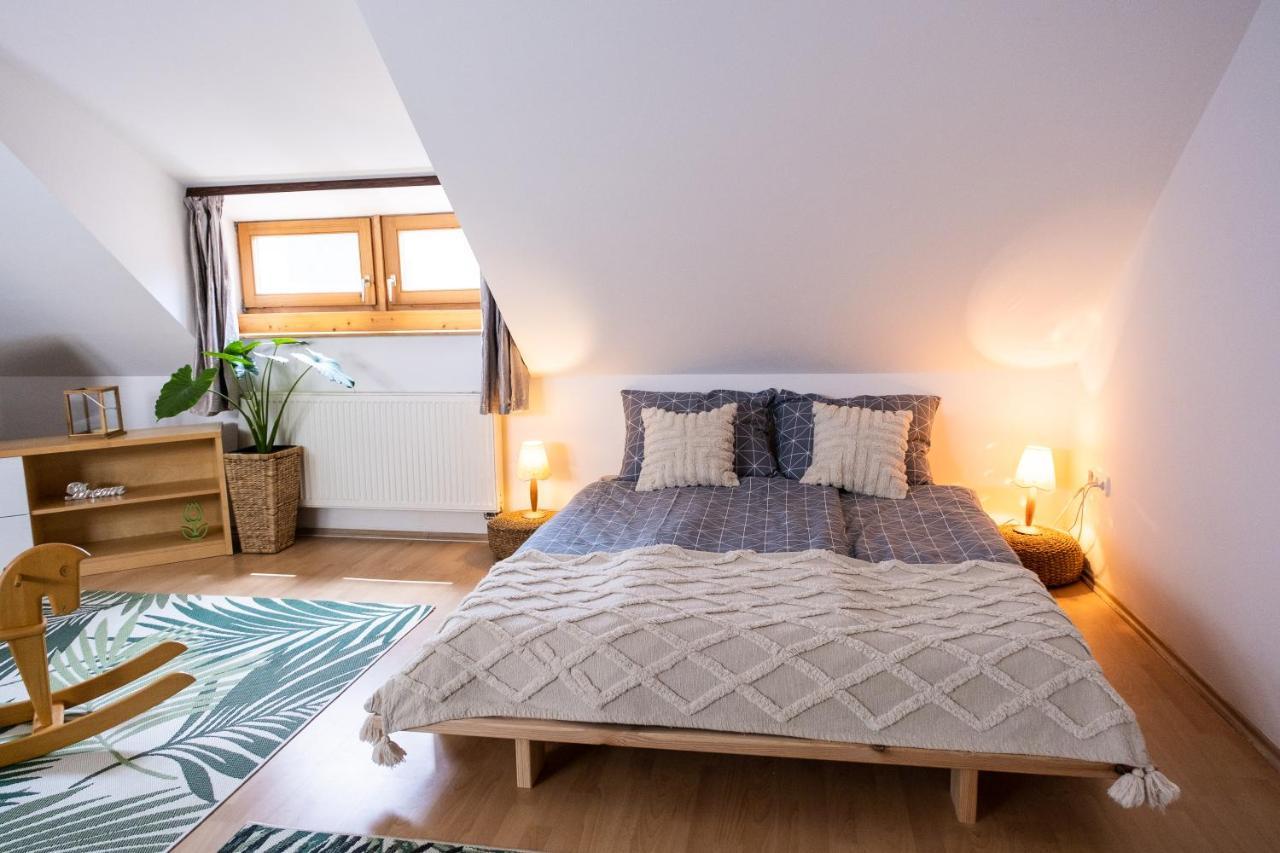 Sziklai Apartman Veszprém Екстериор снимка